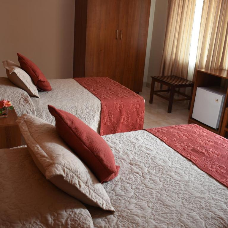 Hotel Mitru - Tarija - Habitación Doble con baño privado - 1 o 2 camas - 6