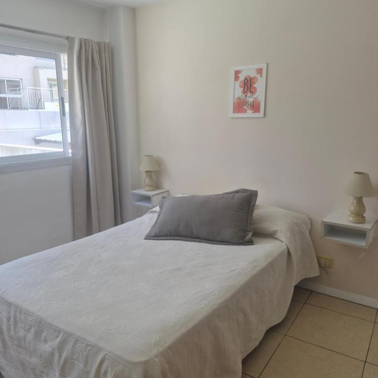 PASAJE EN EL CENTRO DE LOMAS - Apartamento de 1 dormitorio - 14