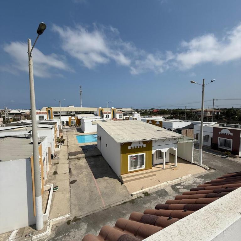 Casa en punta carnero garita de seguridad 24 horas con Terraza - Villa - 14