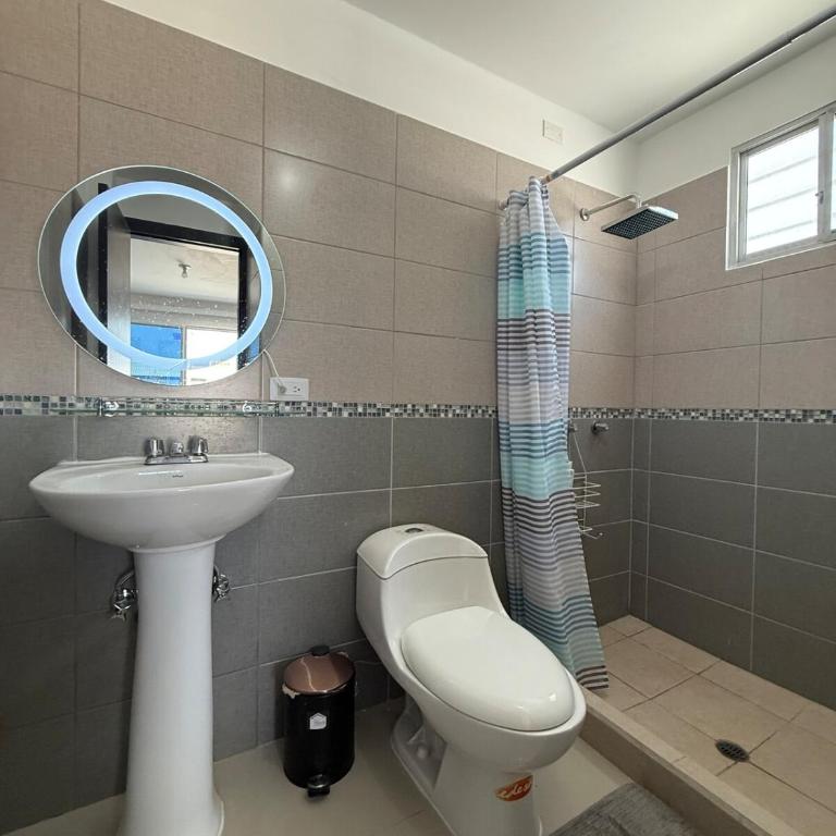 Casa en punta carnero garita de seguridad 24 horas con Terraza - Villa - 17