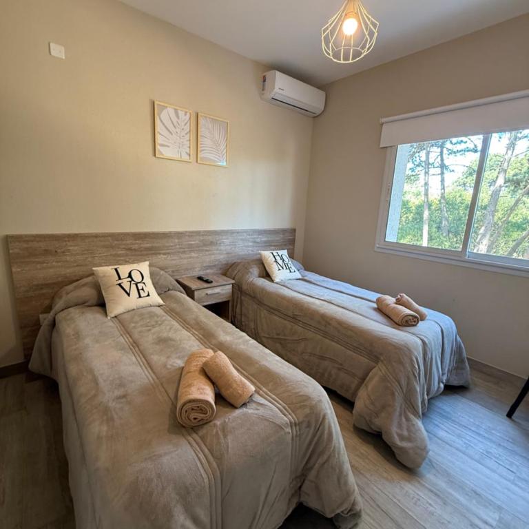 Exclusivo Departamento de 4 Ambientes Tortugas Pinamar - Apartamento Premium de 3 dormitorios con balcón - 20