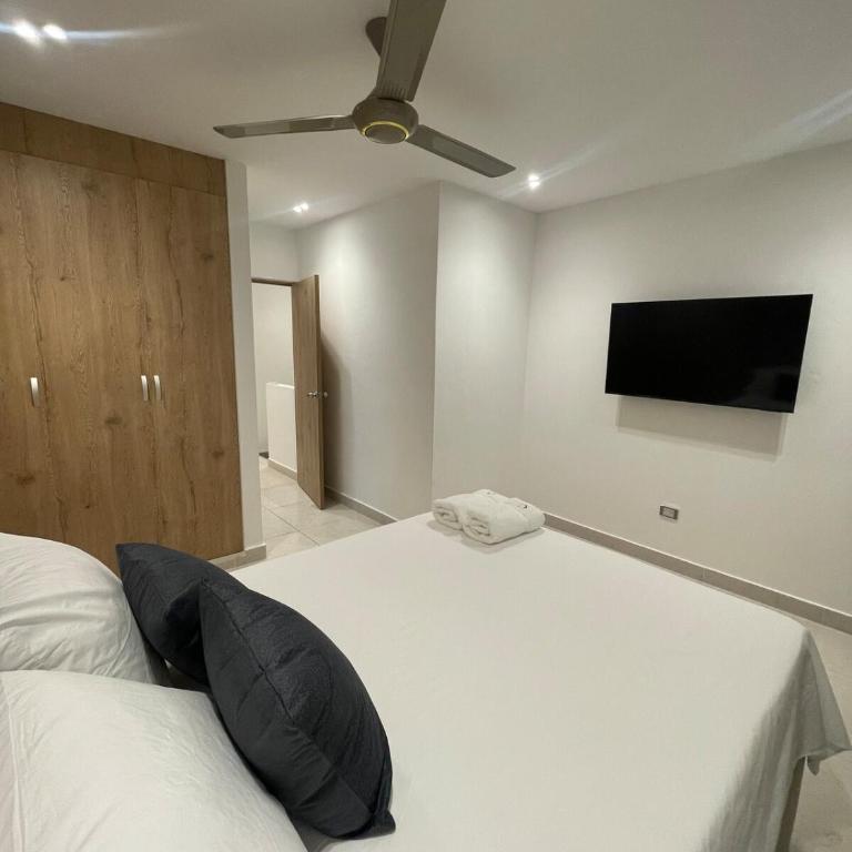 Casa Prado 3 Habitaciones AC Espectacular - Apartamento de 3 dormitorios - 5