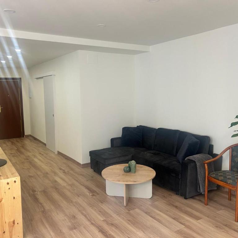 Villa Montjuic Apartments - One-Bedroom Apartment - 21