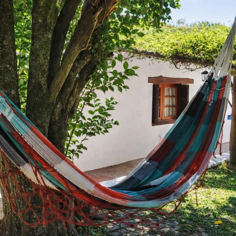 Cabaña para 5 personas con piscina y parque en La Falda - Two-Bedroom House - 1