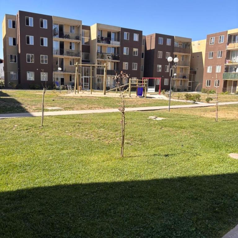 Departamento completo a minutos de outlet Exton Center Quilicura - Three-Bedroom Apartment - 16