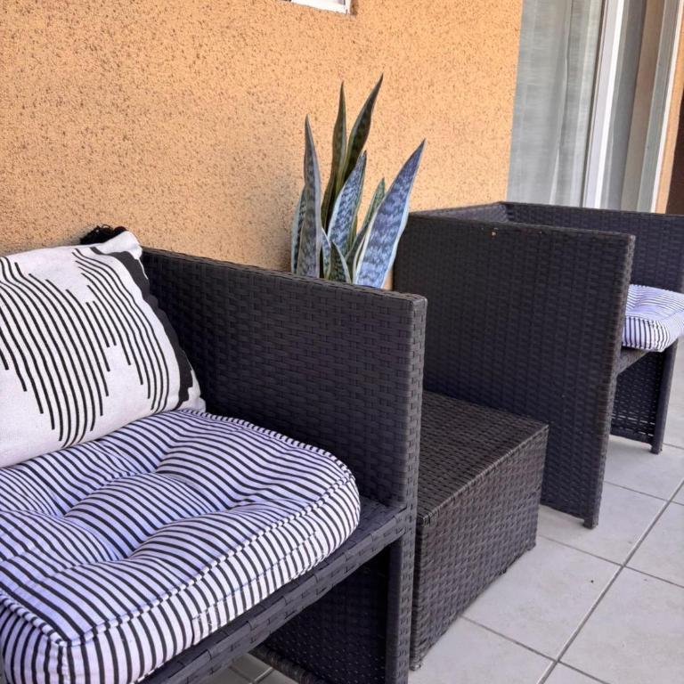 Departamento completo a minutos de outlet Exton Center Quilicura - Three-Bedroom Apartment - 18