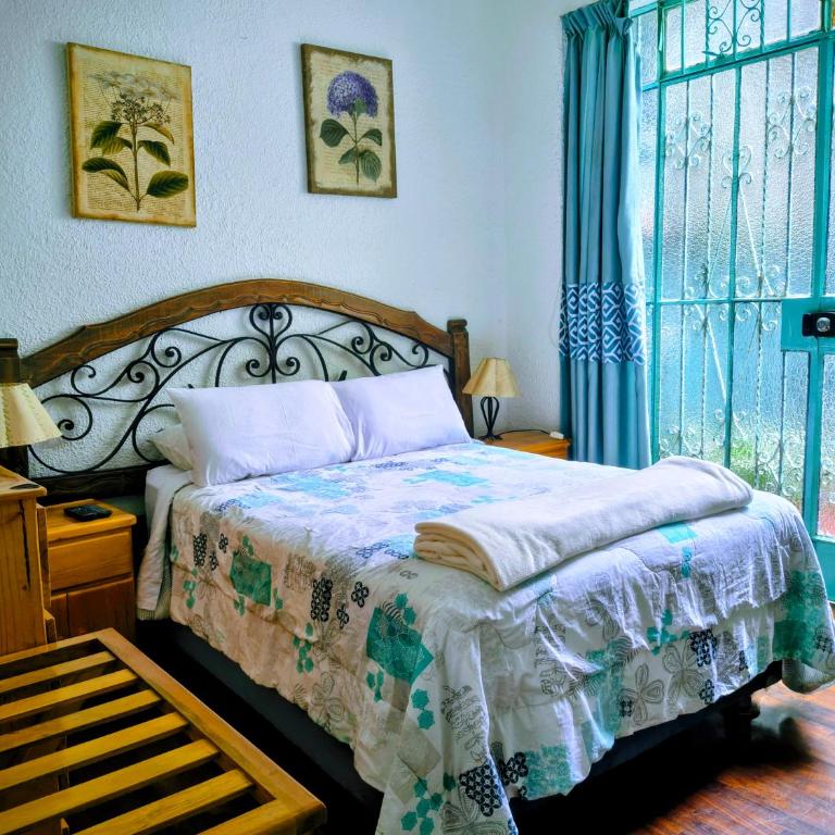 La Casona Azul - Habitación Doble Pequeña - 1