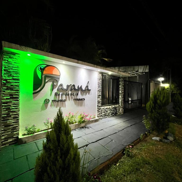 Paraná Residencia - Three-Bedroom Townhouse - 1