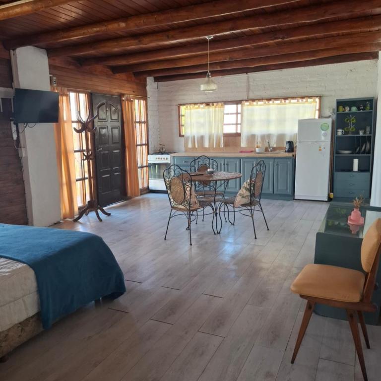 Casa en Faro Norte a 2 cuadras de la playa - Two-Bedroom House - 7
