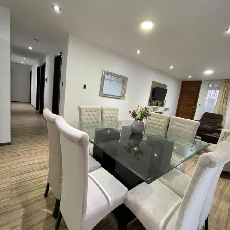 Departamento Premium Camana - Four-Bedroom Deluxe Apartment - 3