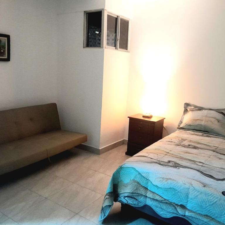 3-bedroom apartment, Barceló area, close to the sea - Apartamento de 2 dormitorios - 2