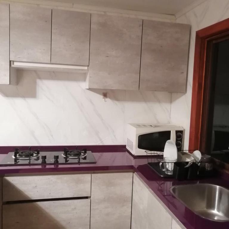 Cabaña con piscina y tinaja Hualqui, centro - Two-Bedroom House - 4