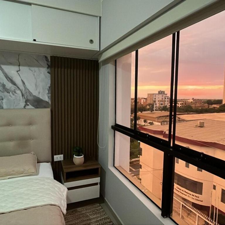 Alojamiento frente al centro comercial Mall Plaza Trujillo - Apartamento de 1 dormitorio - 6