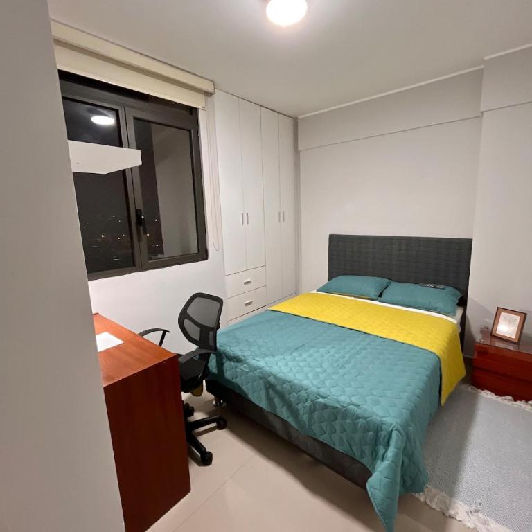 Alojamiento frente al centro comercial Mall Plaza Trujillo - Apartamento de 1 dormitorio - 32