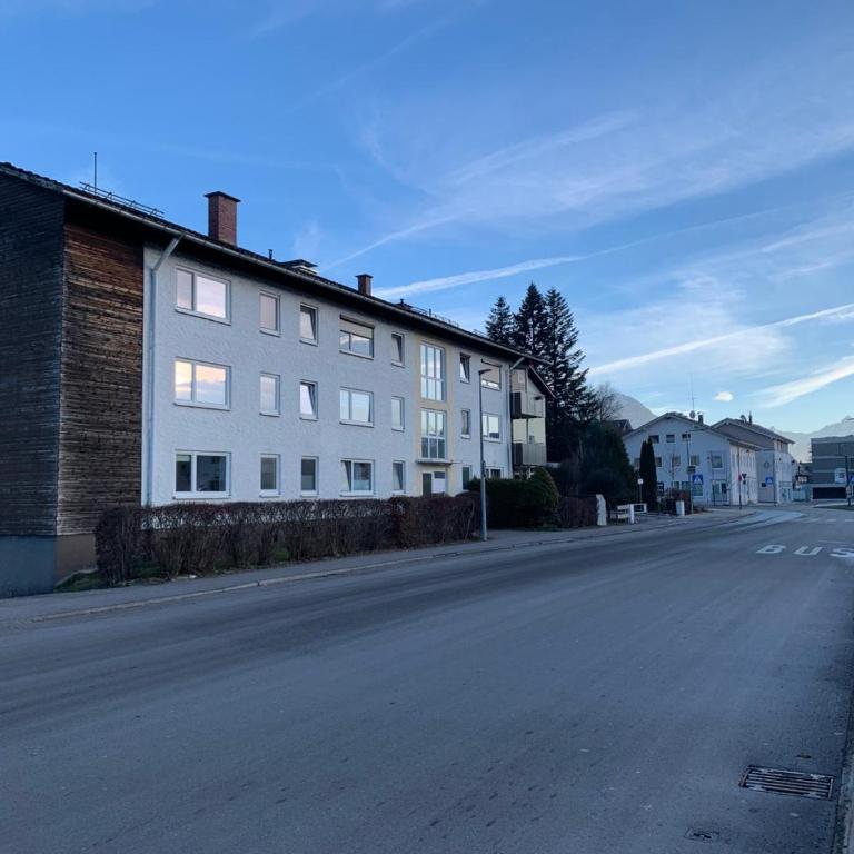 Ferienwohnung Waldbaden am Bahnhofplatz Sonthofen - Apartment mit 1 Schlafzimmer - 1