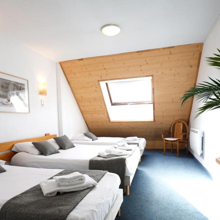 Le Balcon des Ecrins - Habitación Triple Clásica - 2