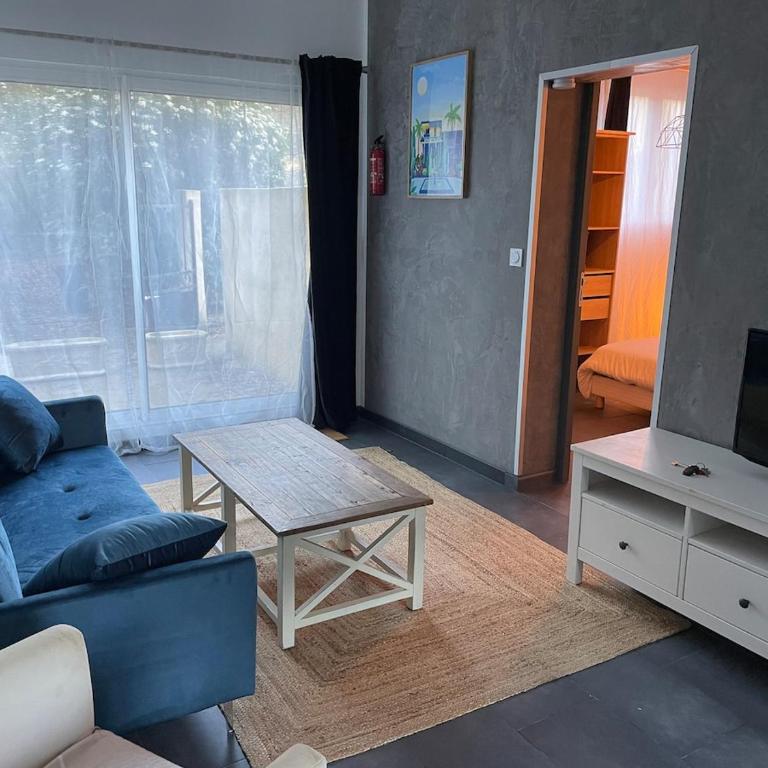Independent appartement and private garden - One-Bedroom Apartment - 1