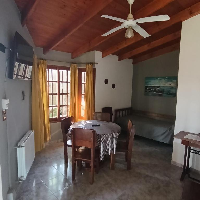 Cabañas Los Aromos - Two-Bedroom Bungalow - 9