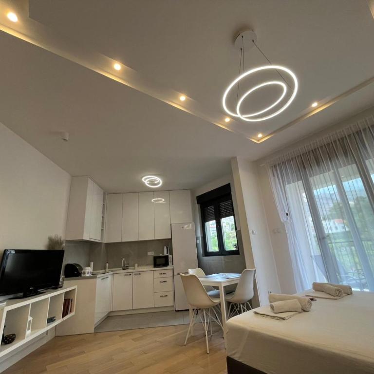 Apartman PORTO - Studio sa Balkonom - 12