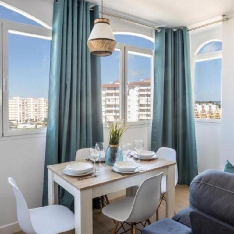 Valdelagrana con Parking y Piscina - Estudio con vistas al mar - 1