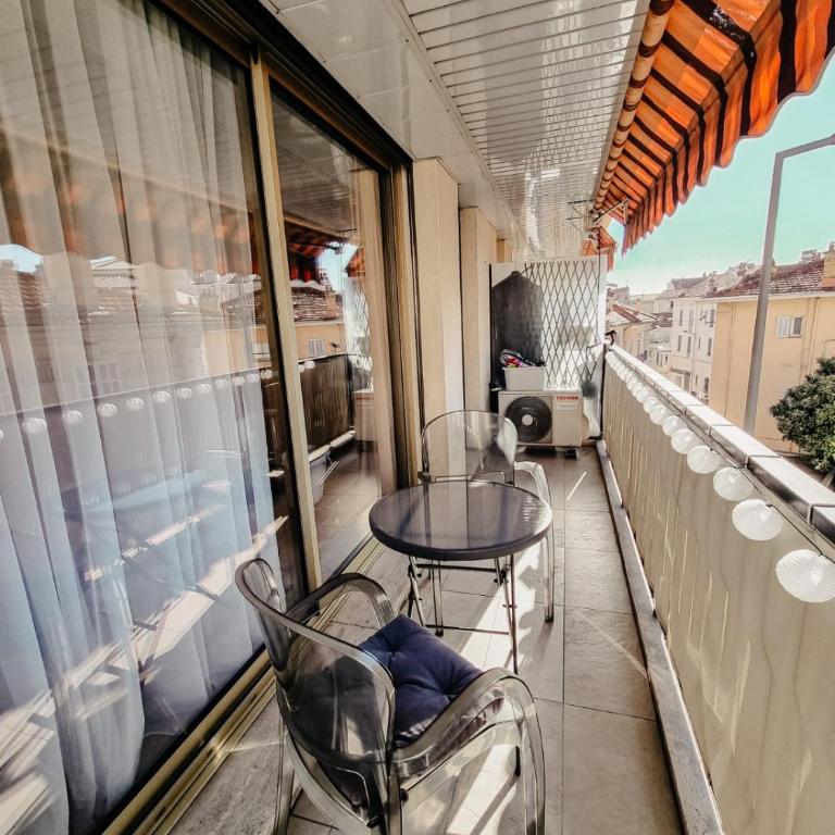 Appartement centre Cannes Soleil - 2 rooms - Appartement 1 Chambre - 12