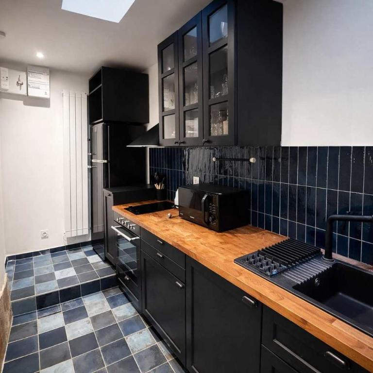 Paris 3eme Studio Renove Emplacement Ideal - 2P - Studio - 9