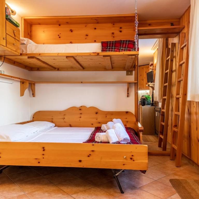 MCX Vacation Rental - La Casetta A Cervinia, Ski-out studio apartment, a few steps from the cable car! - Appartamento con Vista Montagna - 1
