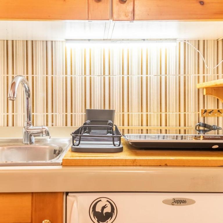 MCX Vacation Rental - La Casetta A Cervinia, Ski-out studio apartment, a few steps from the cable car! - Appartamento con Vista Montagna - 6