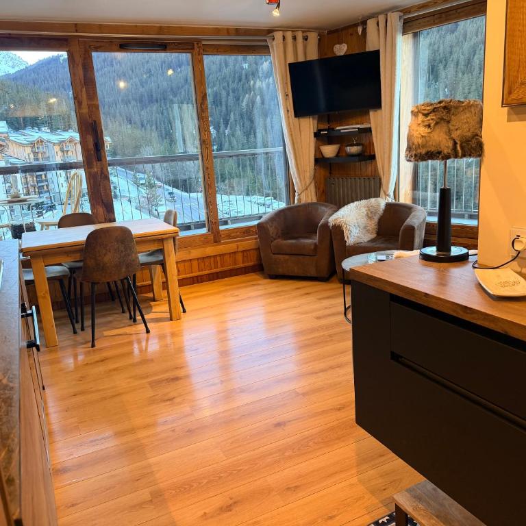 Courchevel Ski In/Ski Out - Appartement 2 Chambres - 11