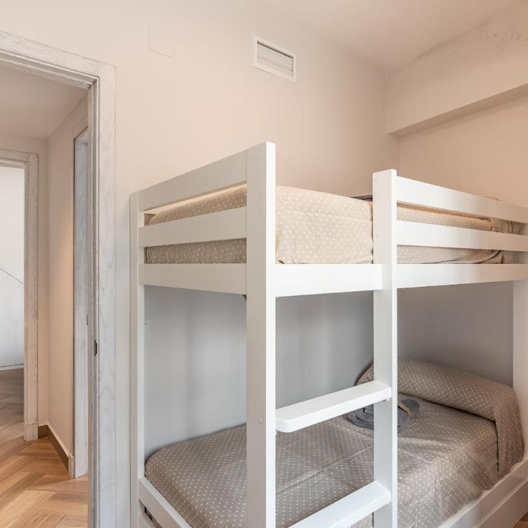 El Rincon del Baluarte by H - Centro Ayamonte AVHVIIISP - Two-Bedroom Apartment with City View - 7