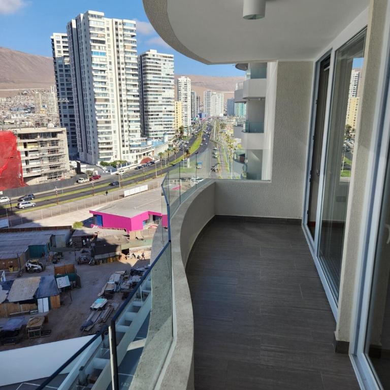 Moderno Departamento en Peninsula de Cavancha - One-Bedroom Apartment - 16