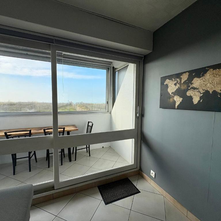 Appartement 4/6 pers. les pieds dans l'eau avec parking à St-Hilaire-de-Riez - FR-1-323-516 - Apartment - 26