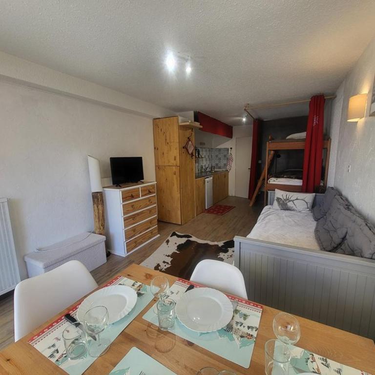 Charmant studio à Montgenèvre, proche centre, balcon ensoleillé - FR-1-266-255 - Monolocale - 6