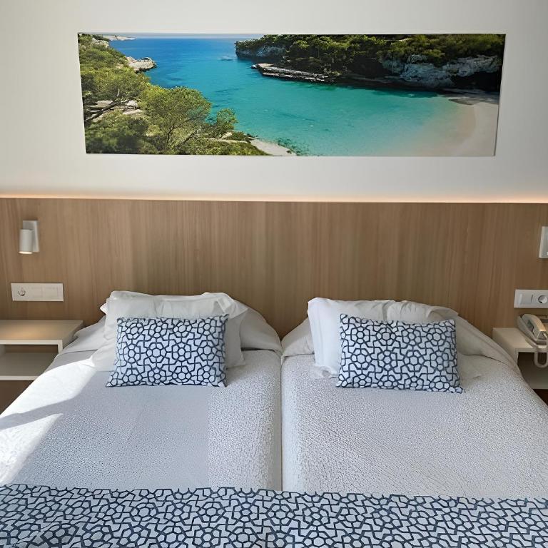 Hotel Sultán - Double Room with Balcony - 2