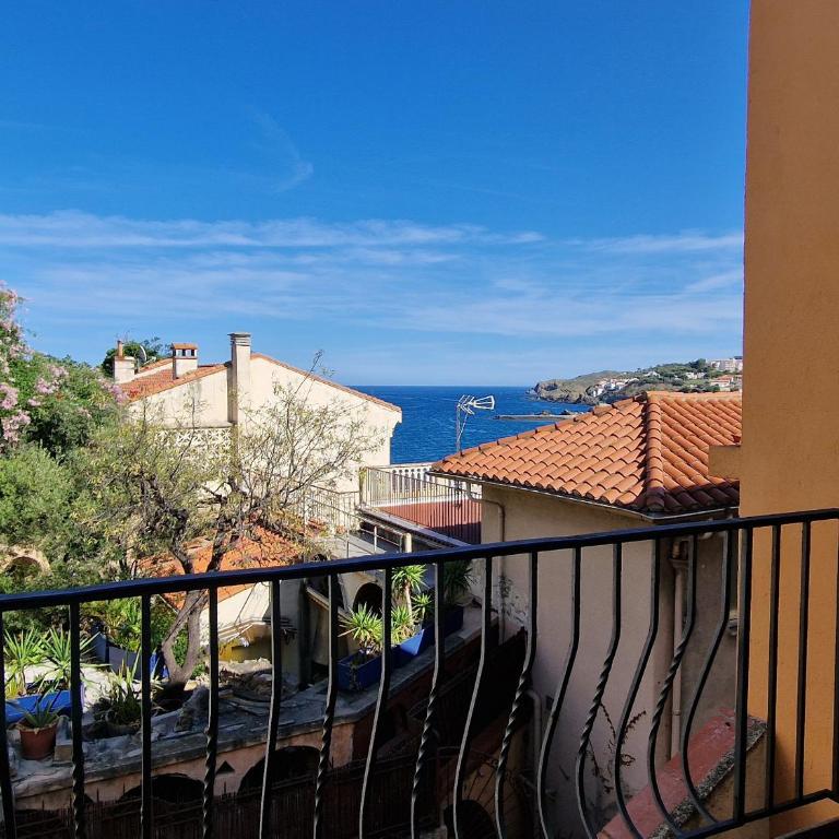F3 en centre-ville de Banyuls avec terrasse - FR-1-309-58 - Two-Bedroom Apartment - 13