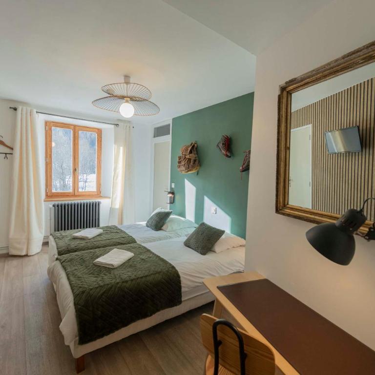 Gite Le Rebanchon - Chambre Double - Vue sur Montagne - 5