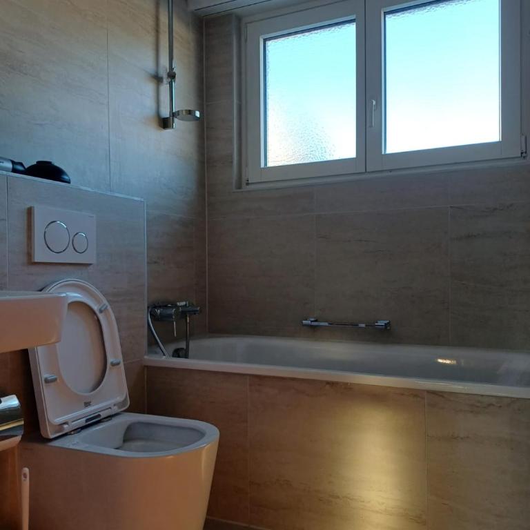 Großzügige 3 Schlafzimmer Wohnungen in Davos Bergblick zentral - Apartment mit 3 Schlafzimmern - 6