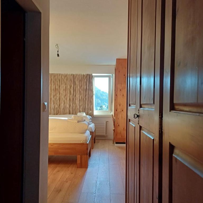 Großzügige 3 Schlafzimmer Wohnungen in Davos Bergblick zentral - Apartment mit 3 Schlafzimmern - 8