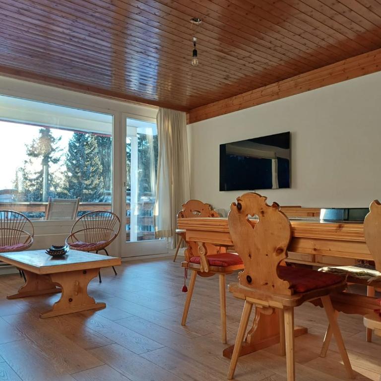 Großzügige 3 Schlafzimmer Wohnungen in Davos Bergblick zentral - Apartment mit 3 Schlafzimmern - 22