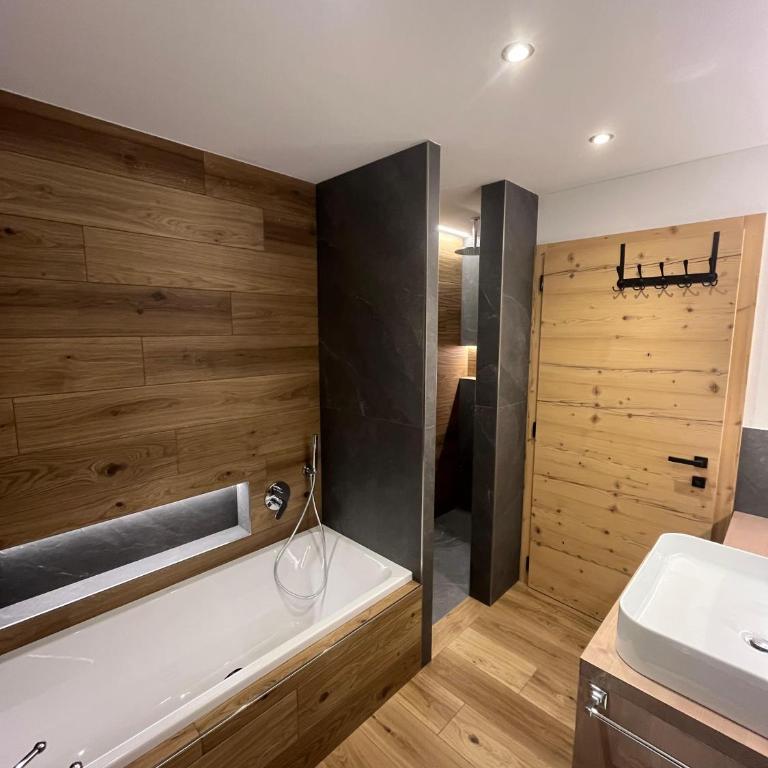 Villa Moroseta - Appartamento con 3 Camere da Letto e Vista Montagna - 18