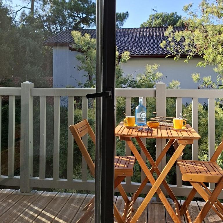 T3 de Standing entre Lac et Mer à Hossegor, Lumineux avec Balcon, Parking et Wifi Inclus - FR-1-239-1006 - Apartment mit 2 Schlafzimmern - 5