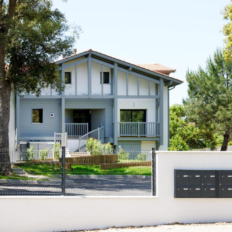 T3 de Standing entre Lac et Mer à Hossegor, Lumineux avec Balcon, Parking et Wifi Inclus - FR-1-239-1006 - Apartment mit 2 Schlafzimmern - 16