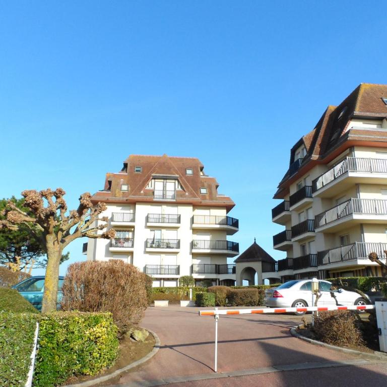 Cabourg: Appartement 2 pièces proche plage avec piscine et parking - FR-1-487-299 - Apartment (4 Adults) - 11