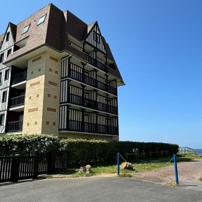Studio en bord de mer avec balcon et vue imprenable, accès direct plage - FR-1-487-317 - Estudio - 12