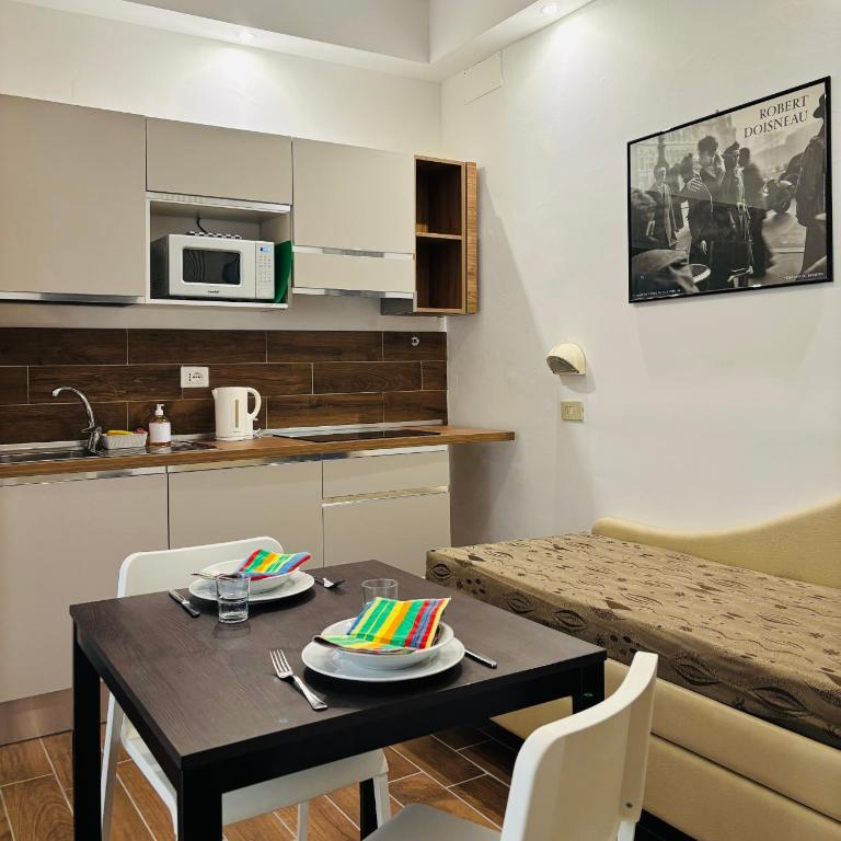 Hotel Iride Apartments & Rooms- ideale per famiglie e coppie - Apartment with Balcony - 7