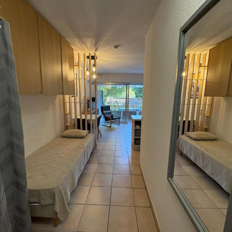 Studio Climatisé 2/3 Pers, Balcon, à 50m de la Plage et 200m du Centre-Ville de Saint-Raphaël - FR-1-466A-49 - Studio - 7