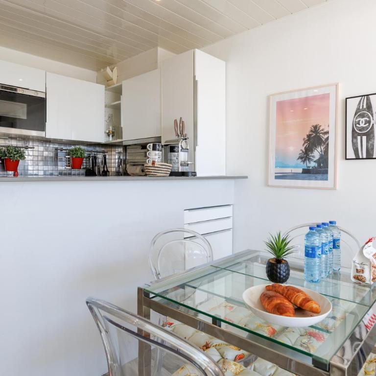 Vue Mer avec Grande Terrasse - Cannes - Appartement 2 Chambres - 17