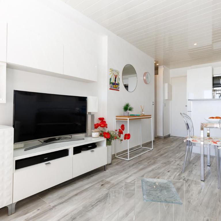 Vue Mer avec Grande Terrasse - Cannes - Appartement 2 Chambres - 21