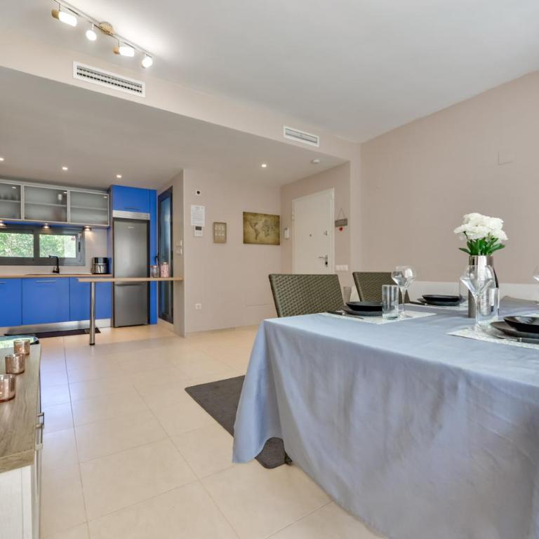 Cala Finestrat Pool & Beach 4 min BY LG HOME - Two-Bedroom Apartment - 32