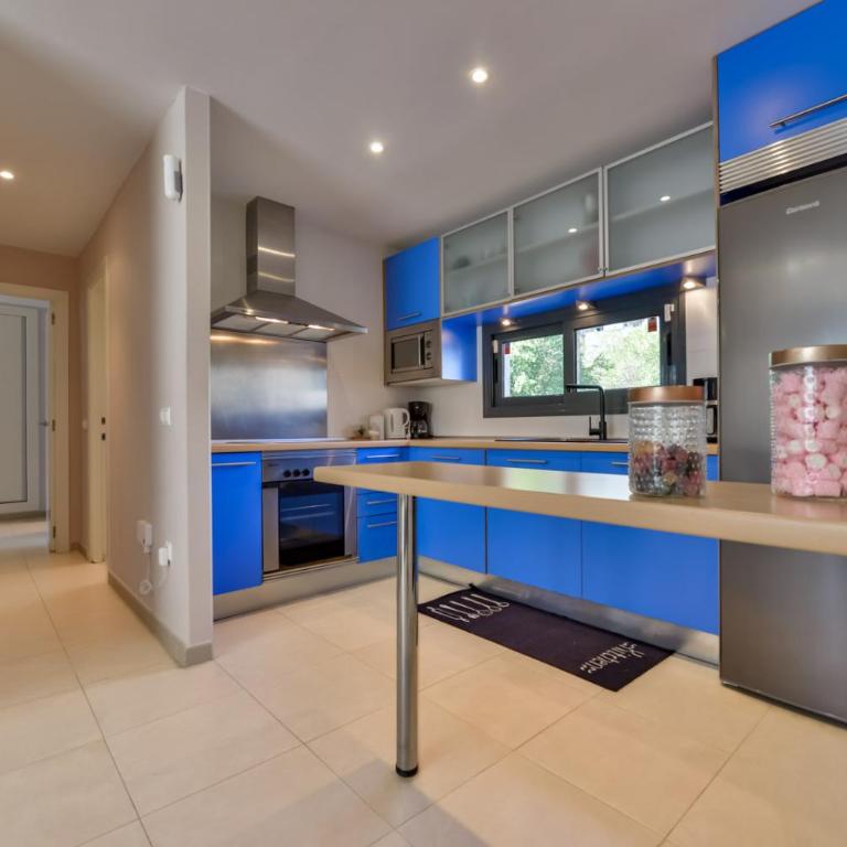 Cala Finestrat Pool & Beach 4 min BY LG HOME - Two-Bedroom Apartment - 28